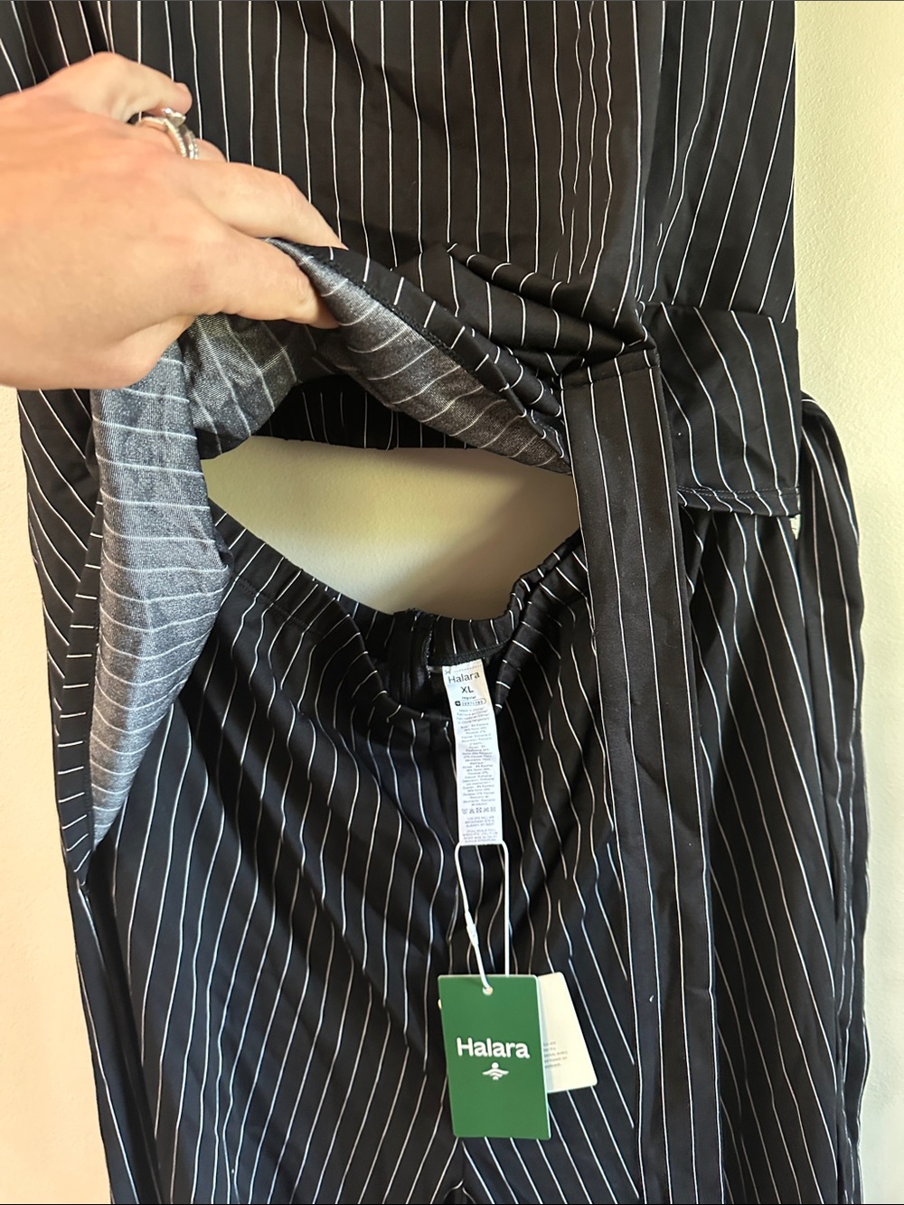 Halara Easy Peezy Black White Pinstripe Tie Side Jumpsuit XL NWT - Picture 4 of 11